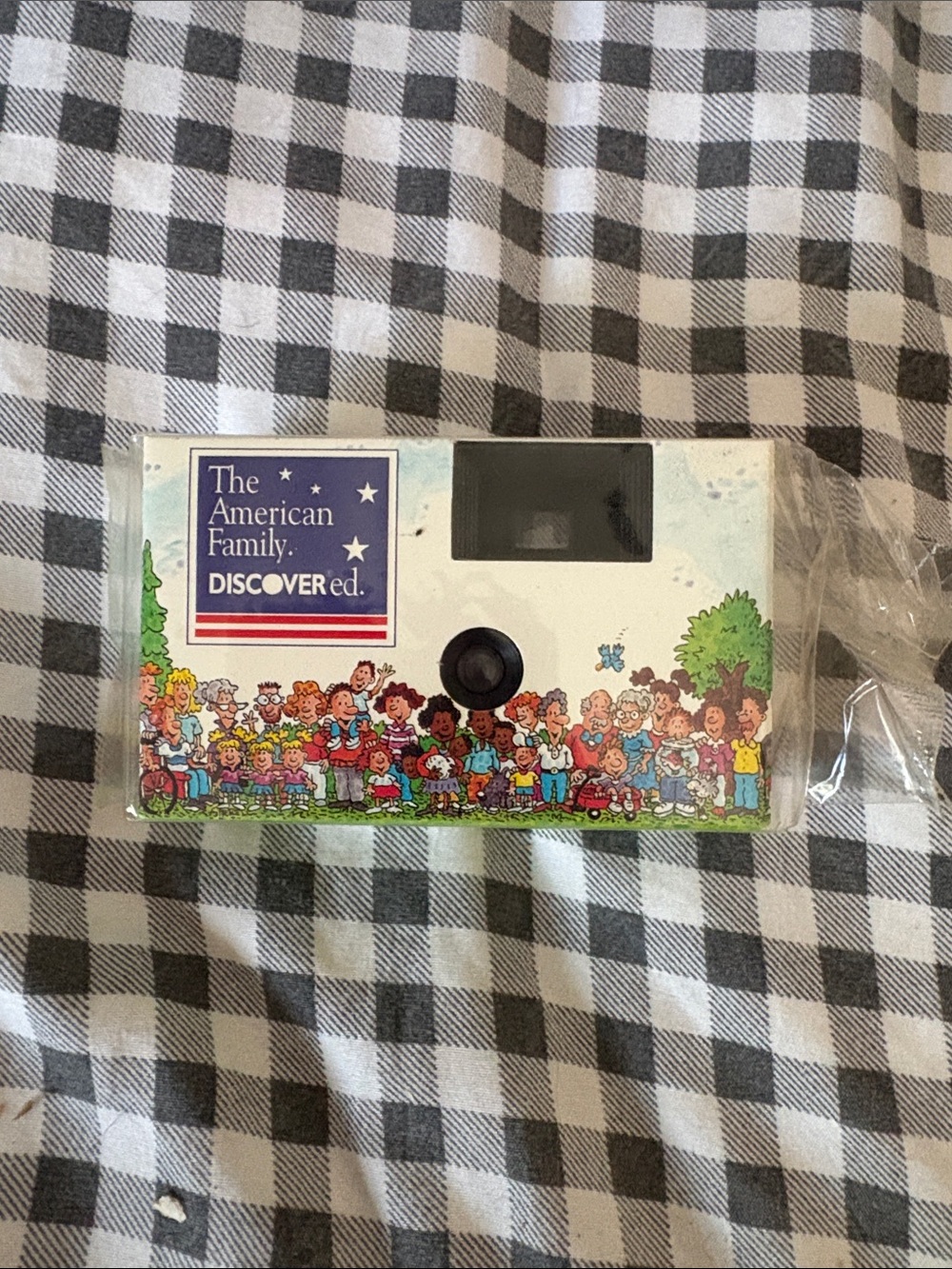 The American Family DISCOVERed Viewfinder - White with Multi-Color Illustration